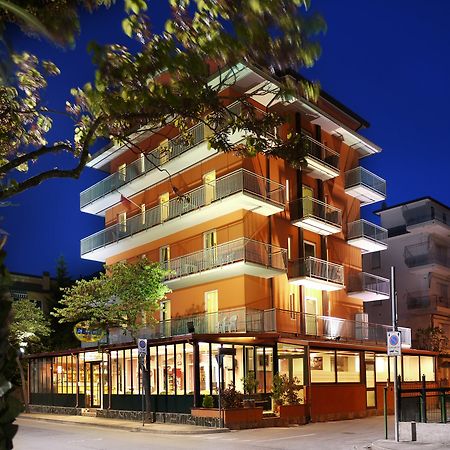 Hotel Beach2 Lido di Jesolo Exterior foto