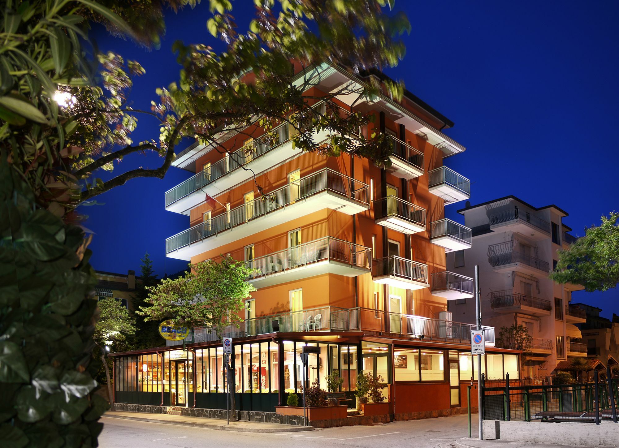 Hotel Beach2 Lido di Jesolo Exterior foto